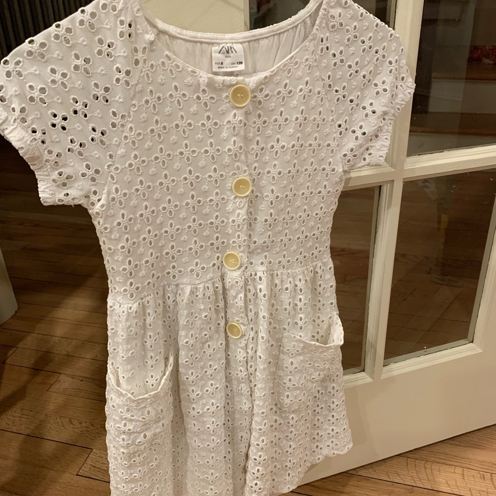 Zara, size 8 eyelet dress